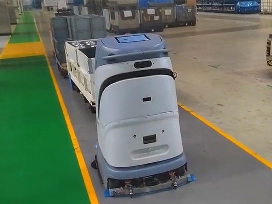 和清潔 “跳槽怪圈” 說拜拜！坦力無人自動清洗車 “救場”