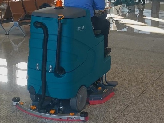 坦力洗地機(jī)：工業(yè)清潔界的 “長壽星”，售后還超貼心！