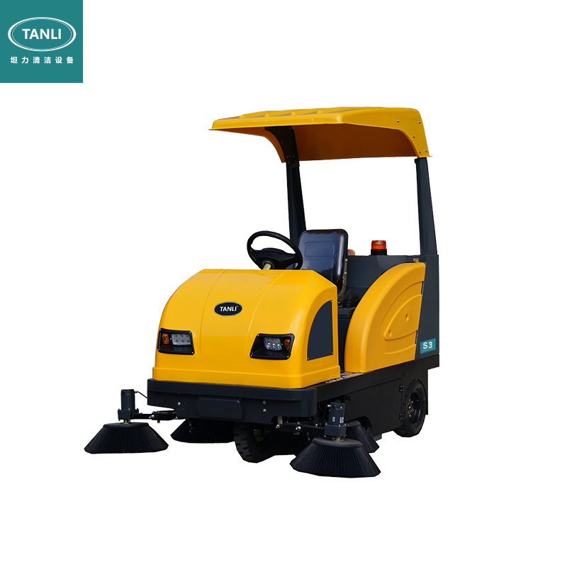 坦力S3駕駛式掃地機(jī) 坦力S3駕駛式掃地機(jī)